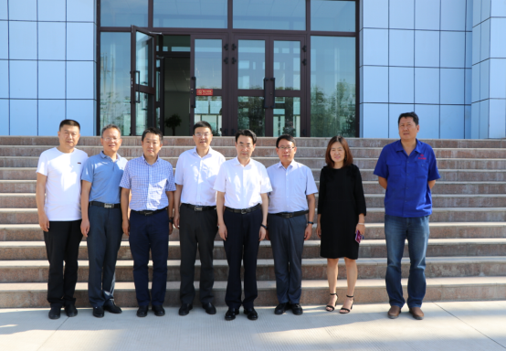 集團許憲平董事長赴新疆天山制藥 調(diào)研引導工作